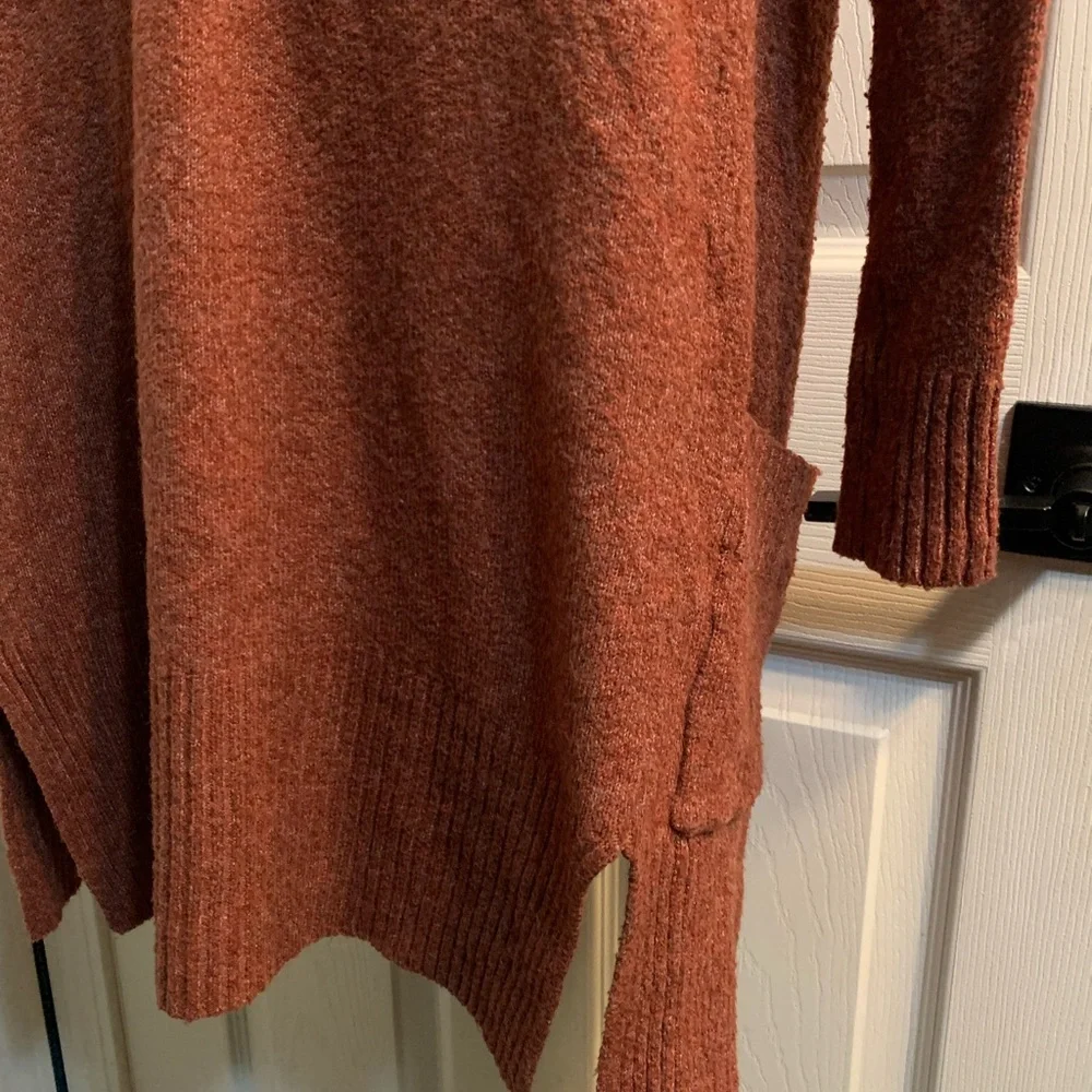 Long cardigan sweater - Picture 6 of 8